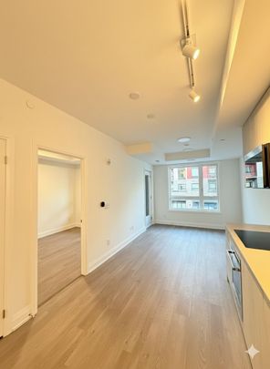 For Lease - 3250 Carding Mill Trail Unit# 222, Oakville, Ontario - Photo 1