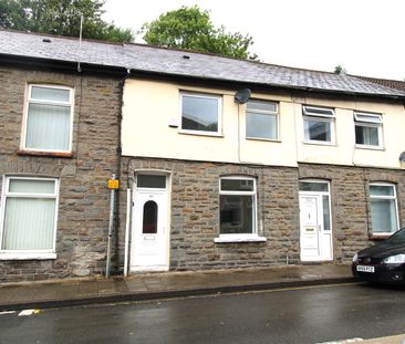 House - Terraced For Rent Llewellyn Street, Ferndale - Photo 6