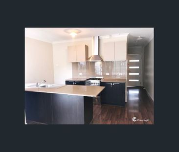 Comfortable and convenient living!! - Photo 2