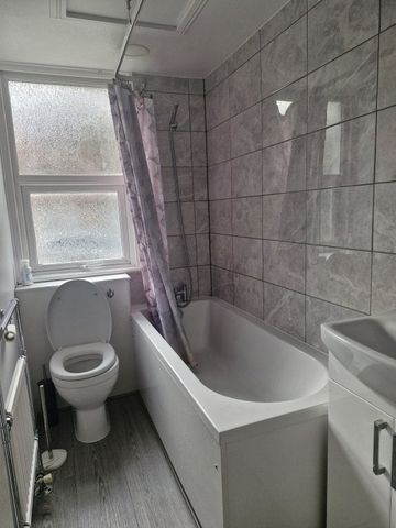 Dornton Road, CR2, Property for rent - Photo 4