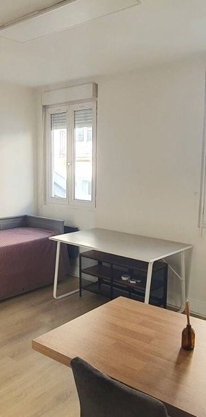 Studio rénové – Hypercentre Nantes - Photo 1