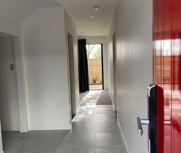 2 Bedroom 2 Bathroom House in Henderson - Photo 1