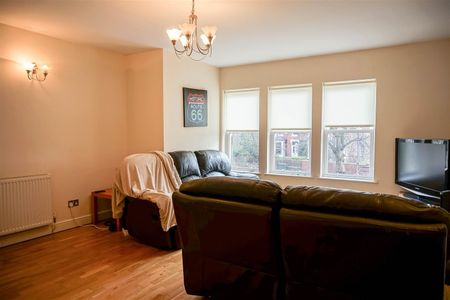 Flat 12, 10 Broomfield Cres, Leeds, LS6 3DD - Photo 5