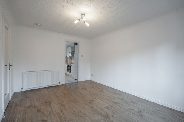 Creteil Court - Photo 1