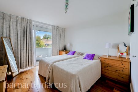 Wimbledon Park Road, . - Photo 3