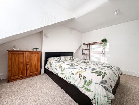 1 bedroom semi-detached house to rent - Photo 3