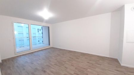 location Appartement T3 DE 60.33m² À PIERREFITTE SUR SEINE - Photo 2