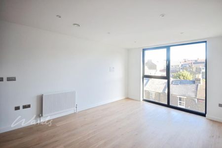 2 bedroom apartment to rent - Photo 2