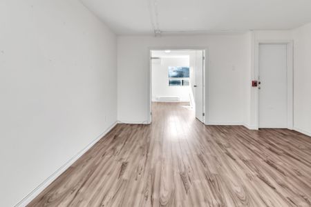 For Lease - 821A Bloor Street Unit# Apt. 3, Toronto, Ontario - Photo 4