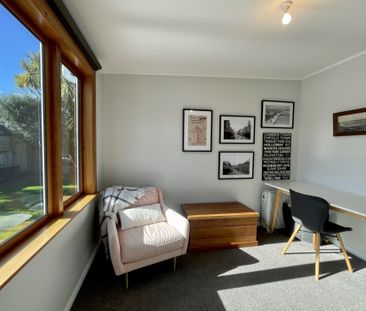 A 3-Bedroom Haven - The Ideal Blend of Classic Charm and Contempora... - Photo 3