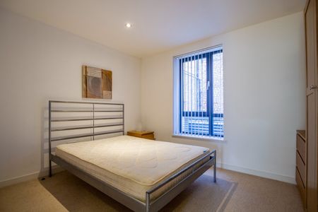 2 Bed Flat, Rice Street, M3 - Photo 4