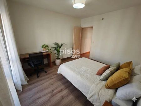 Piso en alquiler en Calle de La Bañeza, 28 - Foto 5