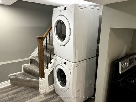 For Lease - 45 Leeming (BSMT) Street, Hamilton, Ontario - Photo 3