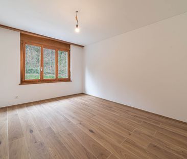 Renovierte 2.5-Zimmer-Wohnung in Oensingen mit Balkon - Photo 3