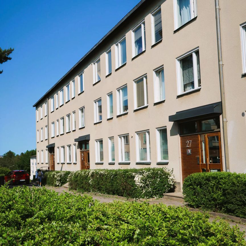 Hållsätrabacken, Skärholmen - Foto 1