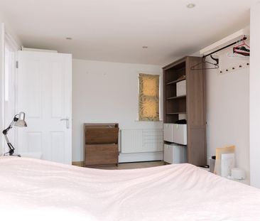 5 Bed Terraced House, Solent Road, NW6 - Photo 5