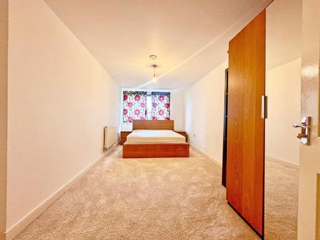 2 bedroom apartment to rent - Photo 2