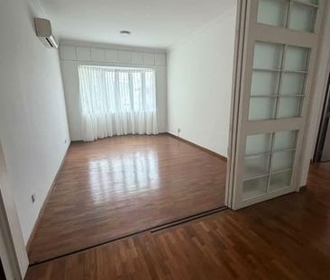 Princess Of Wales Park (D10), Semi-Detached - For Rent - Photo 1