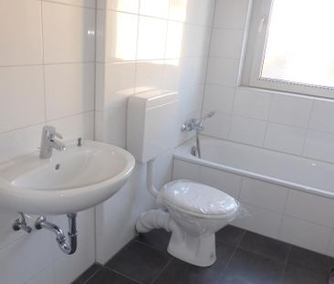 3-Zimmer-Wohnung mit Balkon in Castrop-Rauxel-Habinghorst mieten - Photo 2