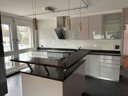 4.5 Zimmer, 105 m², 1. Stock - Photo 2
