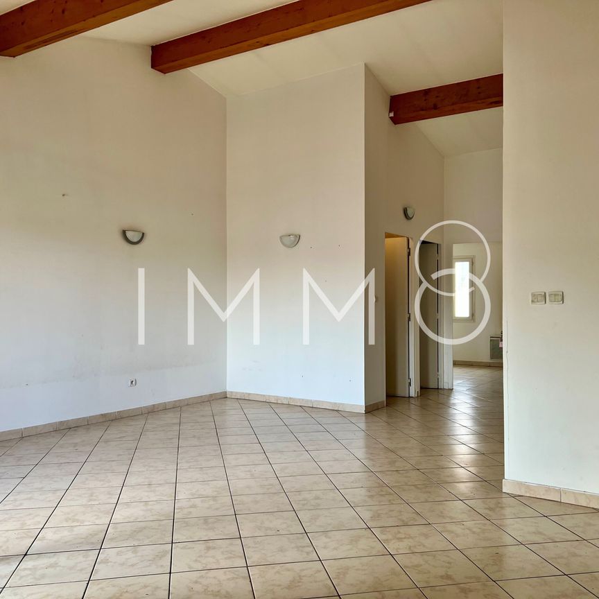 Location Appartement 3 pièces 60m² MARSEILLE 15ème - Photo 1