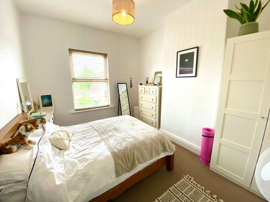 Terraced House to rent on - Photo 1