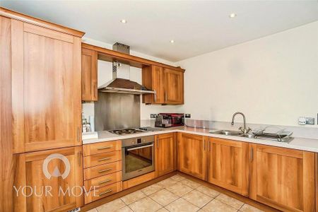 2 bedroom flat to rent - Photo 4