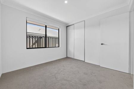 Modern Living in Dudley Park - Photo 3