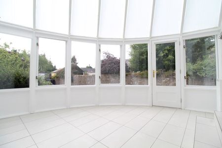 Gladstone Place, Aberdeen, AB10 - Photo 2