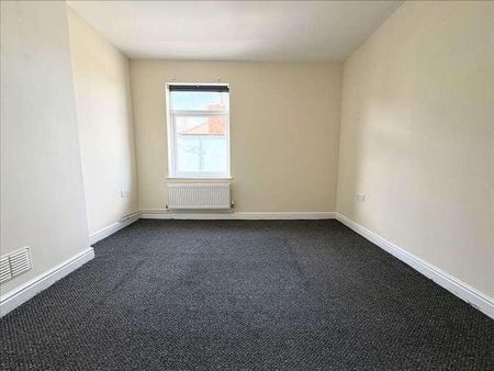 Fishers Street, Kirkby In Ashfield, NG17 - Photo 2