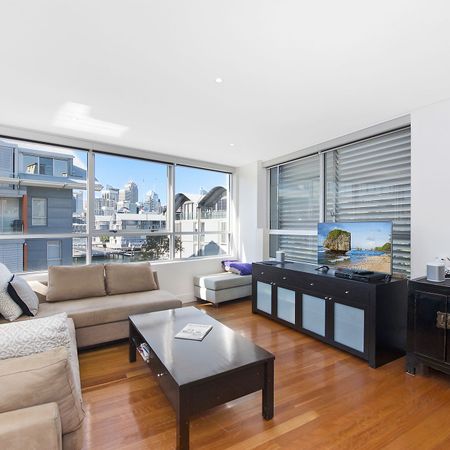 148/3 Darling Island Road, Pyrmont - Photo 3