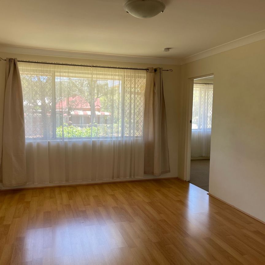 COSY 2 BEDROOM UNIT - Photo 1