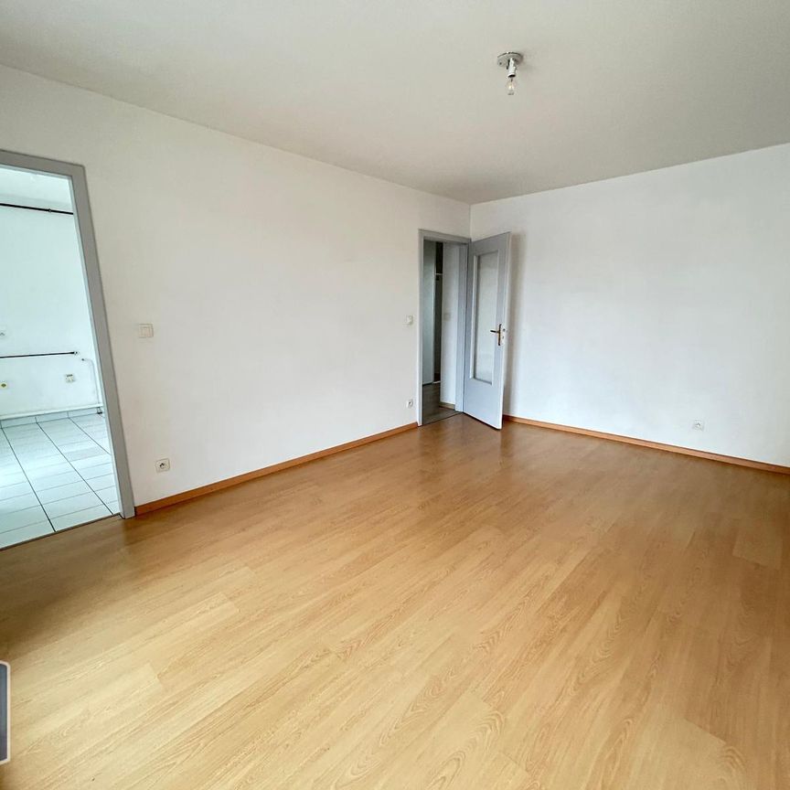 Location Appartement 2 pièces 48m² MULHOUSE 68100 - Photo 1