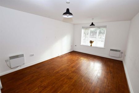 2 bedroom apartment to rent - Photo 3