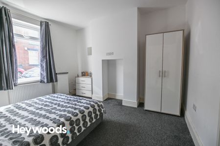 1 bed house of multiple occupation to rent in Room 1, Munro Street, Stoke-On-Trent - Photo 3