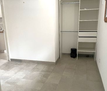 Location Appartement 2 pièces 33m² - Photo 3