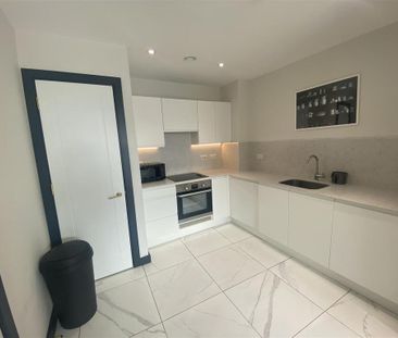 2 bedroom apartment to rent - Photo 5