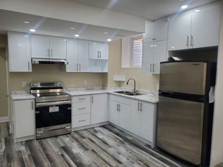 For Lease - 1512 LEGER Way, Milton, Ontario - Photo 4