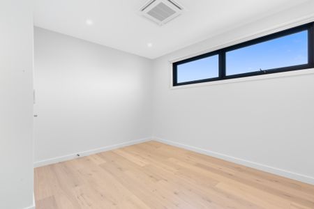 46 Gillard Street, Brighton East VIC 3187 - Townhouse For Rent | Domain - Photo 5