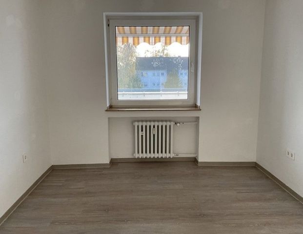Schöne Wohnung sucht Mieter: interessante 4-Zimmer-Wohnung - Foto 1