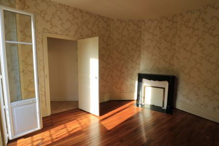 Location Appartement 4 pièces 72m² NEVERS 58000 - Photo 3
