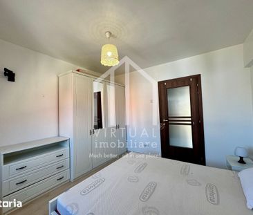 Apartament cu 3 camere, decomandat, etaj 2 - Zona Centrala - Fotografie 2