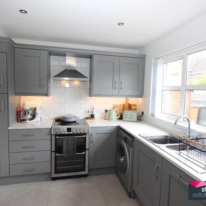 49 Beresford Hill, Dromore, BT25 1HQ - Photo 1