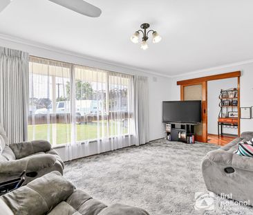 Fantastic Family Home - Photo 2