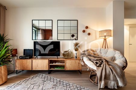 Apartamento de alquiler en Carrer de Rocafort, La Nova Esquerra de l'Eixample - Photo 3