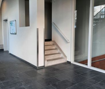 Appartement te huur: Burgemeester Van Leeuwenlaan 114-C 1063 NT Ams... - Photo 2