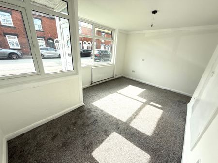 studio to rent Station Street, Middleport, ST6 - Photo 3