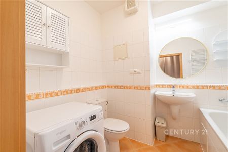 Pronájem bytu 1+kk 31 m² - Photo 2