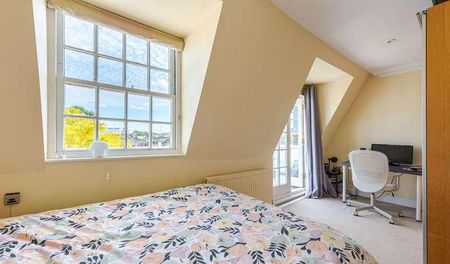 Earls Court Road, W8 - Photo 3