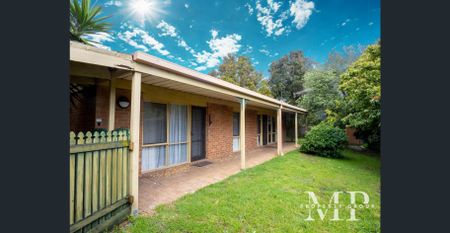 Family Home in Great Location! - Photo 5